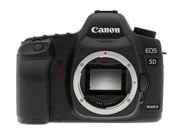 Canon-5D-Mark-II-Review-Front